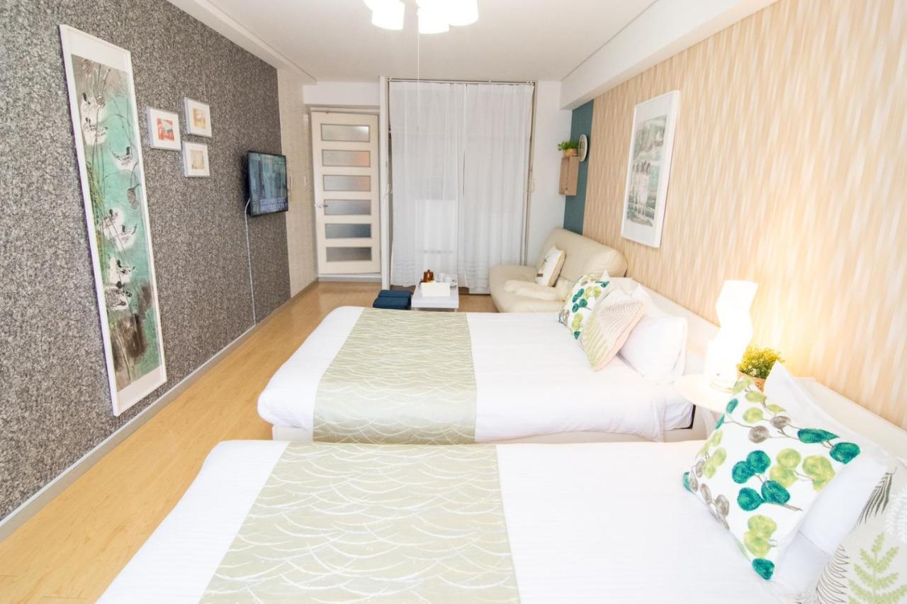 Nippombashi Art Hotel 705 Osaka Exteriör bild